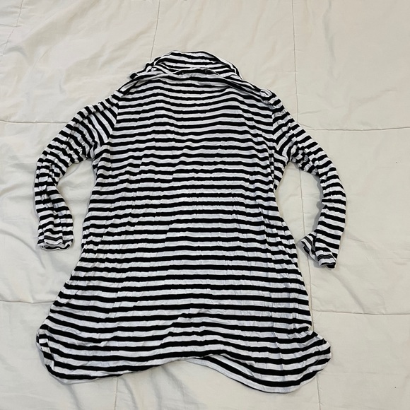 Liz Claiborne Cotton Tee - Picture 6 of 7